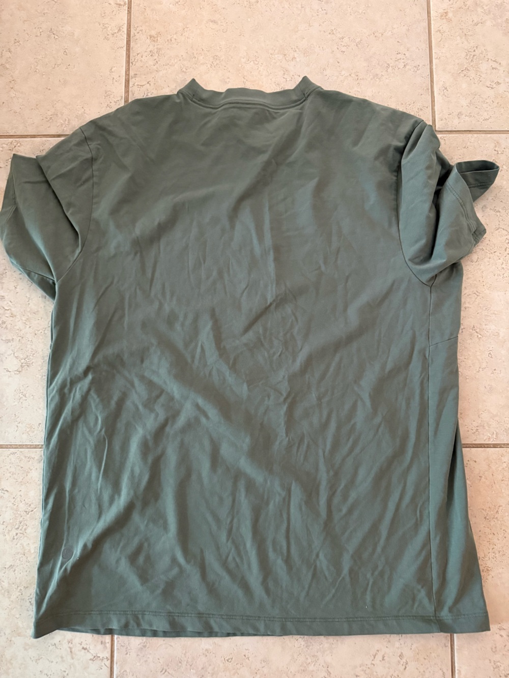 Lululemon Mens short sleeve shirt size extra Large - Picture 2 of 2